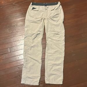 Women’s Lightweight Patagonia hiking pants